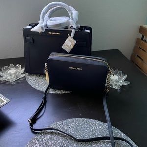 Brand New Michael Kors purse set